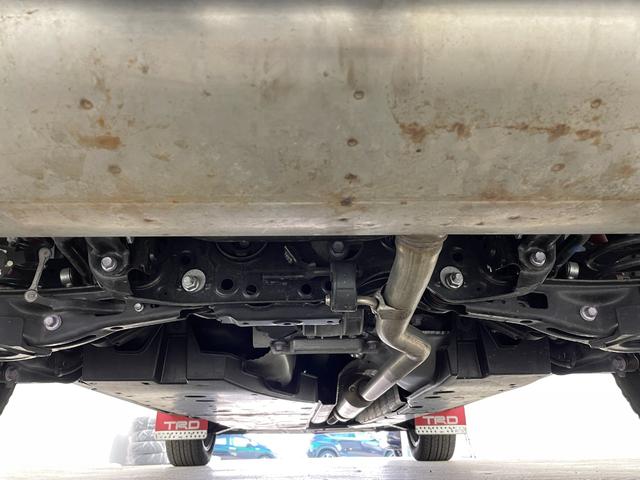 ＲＡＶ４ アドベンチャー　オフロードパッケージ　純正９型ナビ　パワーバックドア　ＢＳＭ　ＲＣＴＡ　アダプティブクルーズ　シートヒーター／ベンチレーション　ステアリングヒーター　メモリ機能付パワーシート　１００Ｖ電源　ＴＲＤマッドフラップ　禁煙車（52枚目）