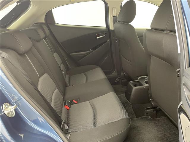 デミオ ＸＤツーリング　純正ナビ　ＢＳＭ　レーダークルーズコントロール　衝突軽減ブレーキ　シートヒーター　ドライブレコーダー　ＥＴＣ　ＬＥＤヘッドライト　フォグランプ　純正１６インチＡＷ　スマートキー　禁煙車（23枚目）