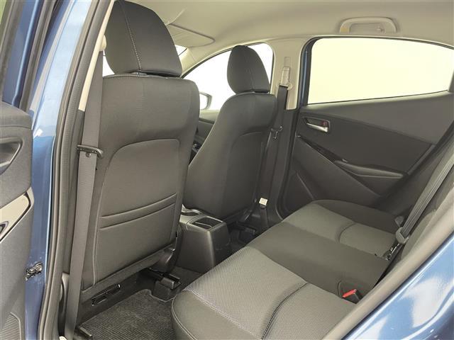 デミオ ＸＤツーリング　純正ナビ　ＢＳＭ　レーダークルーズコントロール　衝突軽減ブレーキ　シートヒーター　ドライブレコーダー　ＥＴＣ　ＬＥＤヘッドライト　フォグランプ　純正１６インチＡＷ　スマートキー　禁煙車（27枚目）