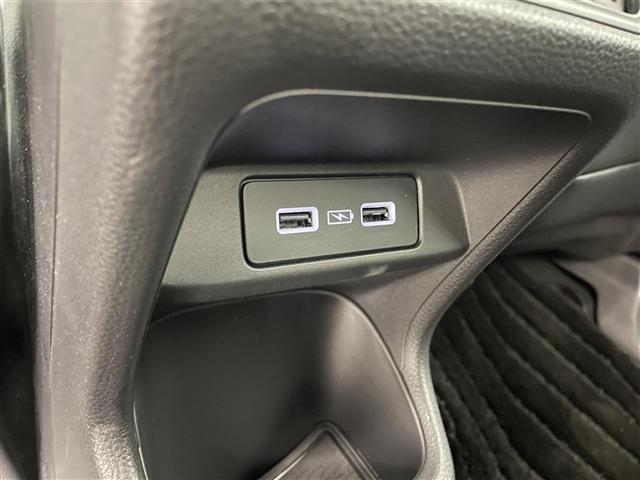 ヴェゼル e:HEV Z 純正9型コネクトナビ BSM パワーバックドア アダプティブクルーズ シートヒーター ワイヤレス充電 ハーフレザーシート ドライブレコーダー ETC2.0 ホンダセンシング スマートフォン連携 禁煙車(30枚目)
