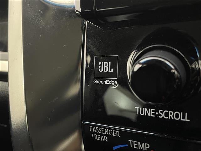 ヴェルファイア ２．５Ｚ　Ｇエディション　純正ナビ　後席モニター　ＪＢＬサウンド　パワーバックドア　両側パワースライドドア　プリクラッシュセーフティ　クルーズコントロール　ＨＤＭＩ入力端子　クリアランスソナー　駐車アシスト　ＥＴＣ　禁煙車（17枚目）