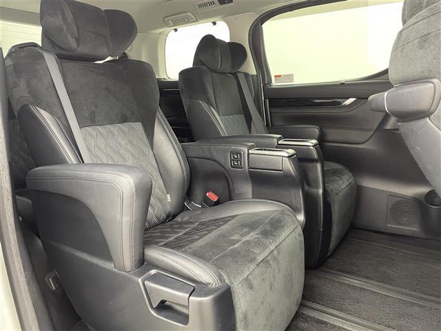 ヴェルファイア ２．５Ｚ　Ｇエディション　純正ナビ　後席モニター　ＪＢＬサウンド　パワーバックドア　両側パワースライドドア　プリクラッシュセーフティ　クルーズコントロール　ＨＤＭＩ入力端子　クリアランスソナー　駐車アシスト　ＥＴＣ　禁煙車（23枚目）