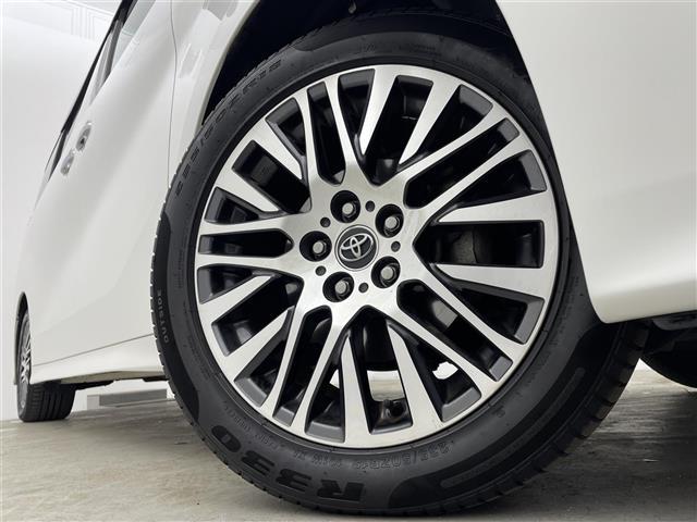 ヴェルファイア ２．５Ｚ　Ｇエディション　純正ナビ　後席モニター　ＪＢＬサウンド　パワーバックドア　両側パワースライドドア　プリクラッシュセーフティ　クルーズコントロール　ＨＤＭＩ入力端子　クリアランスソナー　駐車アシスト　ＥＴＣ　禁煙車（32枚目）