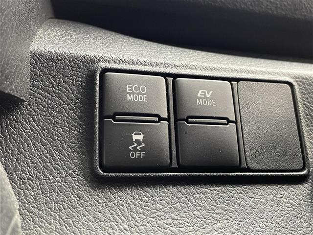 シエンタ ハイブリッド ファンベースG 純正ナビ 全周囲カメラ 両側電動スライドドア シートヒーター クルーズコントロール クリアランスソナー トヨタセーフティセンス LEDヘッドランプ フォグランプ 純正15インチアルミ 禁煙車(14枚目)