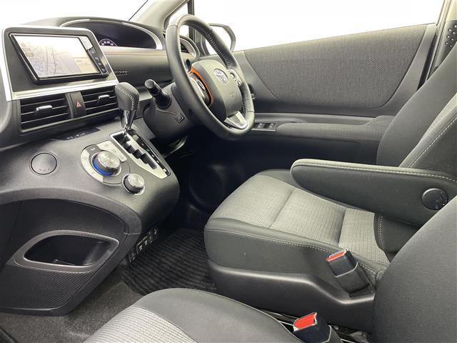 シエンタ ハイブリッド ファンベースG 純正ナビ 全周囲カメラ 両側電動スライドドア シートヒーター クルーズコントロール クリアランスソナー トヨタセーフティセンス LEDヘッドランプ フォグランプ 純正15インチアルミ 禁煙車(26枚目)