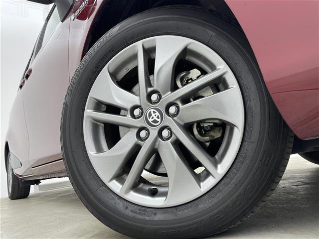 シエンタ ハイブリッド ファンベースG 純正ナビ 全周囲カメラ 両側電動スライドドア シートヒーター クルーズコントロール クリアランスソナー トヨタセーフティセンス LEDヘッドランプ フォグランプ 純正15インチアルミ 禁煙車(32枚目)