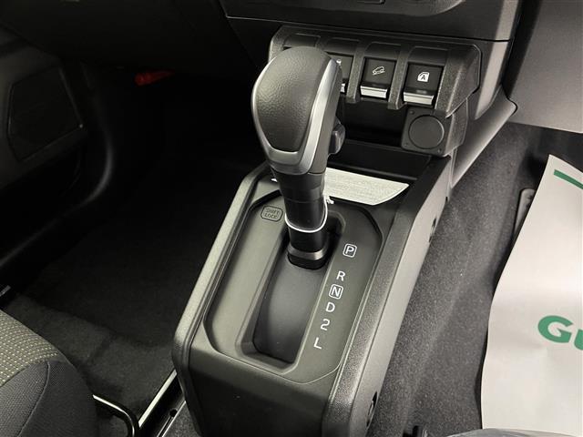 ジムニーシエラ JC 登録済未使用車 スズキセーフティサポート 前後パーキングセンサー LEDヘッドライト フォグランプ シートヒーター レーダークルーズコントロール レーンキープアシスト オートハイビーム 純正15AW(14枚目)