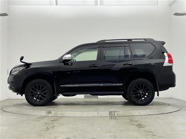 ランドクルーザープラド TX Lパッケージ マットブラックエディション 純正9型ナビ 黒革シート シートヒーター/ベンチレーション アダプティブクルーズ 前後クリアランスソナー ルーフレール 専用18インチAW フルセグTV バックモニター Bluetoothオーディオ(39枚目)