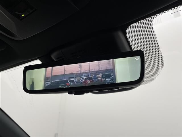 クラウンスポーツ Z 純正ナビ 全周囲カメラ デジタルインナーミラー BSM RCTA プロドライビングアシスト パワーバックドア トヨタチームメイト フルセグTV ワイヤレス充電 ETC2.0 100V電源 禁煙車(4枚目)