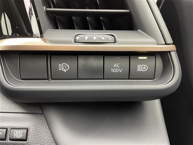 クラウンスポーツ Z 純正ナビ 全周囲カメラ デジタルインナーミラー BSM RCTA プロドライビングアシスト パワーバックドア トヨタチームメイト フルセグTV ワイヤレス充電 ETC2.0 100V電源 禁煙車(9枚目)