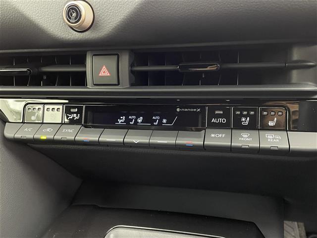 クラウンスポーツ Z 純正ナビ 全周囲カメラ デジタルインナーミラー BSM RCTA プロドライビングアシスト パワーバックドア トヨタチームメイト フルセグTV ワイヤレス充電 ETC2.0 100V電源 禁煙車(15枚目)