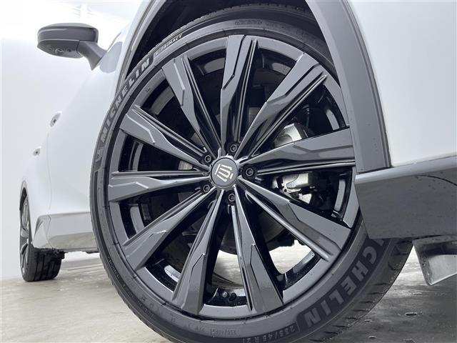 クラウンスポーツ Z 純正ナビ 全周囲カメラ デジタルインナーミラー BSM RCTA プロドライビングアシスト パワーバックドア トヨタチームメイト フルセグTV ワイヤレス充電 ETC2.0 100V電源 禁煙車(32枚目)