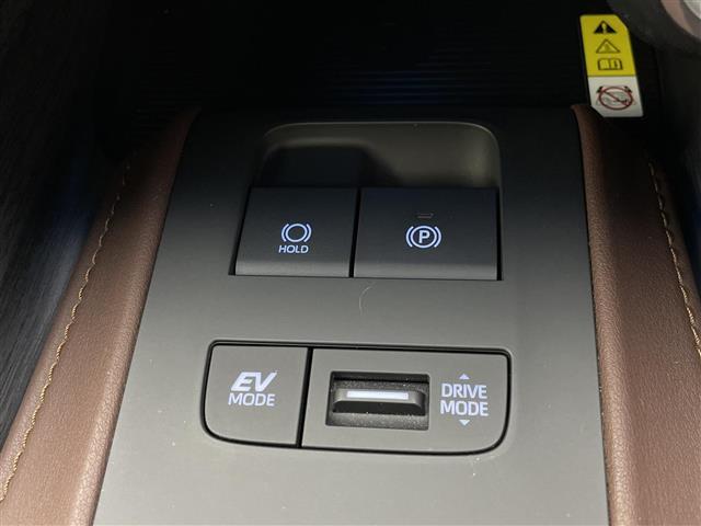 ハリアーハイブリッド Z レザーパッケージ 4WD 調光パノラマルーフ 純正12型ナビ 全周囲カメラ デジタルインナーミラー BSM HUD パワーバックドア シートヒーター/ベンチレーション メモリ機能付パワーシート フルセグTV 禁煙車(18枚目)