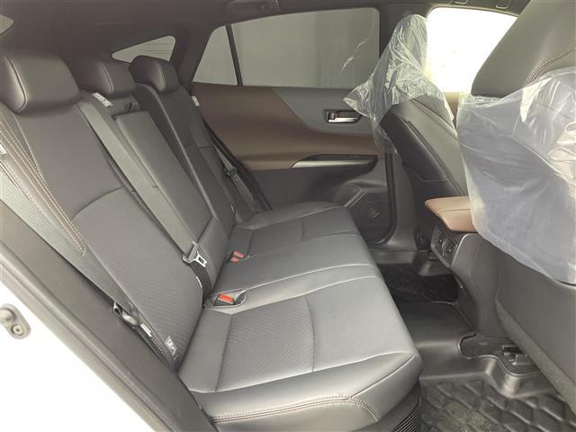 ハリアーハイブリッド Z レザーパッケージ 4WD 調光パノラマルーフ 純正12型ナビ 全周囲カメラ デジタルインナーミラー BSM HUD パワーバックドア シートヒーター/ベンチレーション メモリ機能付パワーシート フルセグTV 禁煙車(24枚目)