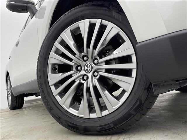 ハリアーハイブリッド Z レザーパッケージ 4WD 調光パノラマルーフ 純正12型ナビ 全周囲カメラ デジタルインナーミラー BSM HUD パワーバックドア シートヒーター/ベンチレーション メモリ機能付パワーシート フルセグTV 禁煙車(32枚目)