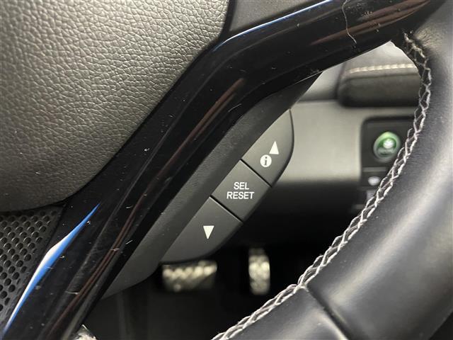 ヴェゼル ハイブリッド 純正ナビ アダプティブクルーズコントロール コンフォートビューPKG レーンキープアシスト 衝突軽減ブレーキ ハーフレザーシート ルーフレール シートヒーター バックカメラ ETC 禁煙車(11枚目)