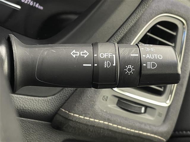 ヴェゼル ハイブリッド 純正ナビ アダプティブクルーズコントロール コンフォートビューPKG レーンキープアシスト 衝突軽減ブレーキ ハーフレザーシート ルーフレール シートヒーター バックカメラ ETC 禁煙車(20枚目)