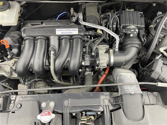 ヴェゼル ハイブリッド 純正ナビ アダプティブクルーズコントロール コンフォートビューPKG レーンキープアシスト 衝突軽減ブレーキ ハーフレザーシート ルーフレール シートヒーター バックカメラ ETC 禁煙車(42枚目)