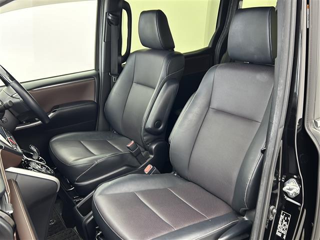 エスクァイア ハイブリッドＧｉ　ワンオーナー　純正１０インチＳＤナビ「ＮＳＺＮ－Ｚ６６Ｔ」バックカメラ　純正１２．１型後席ディスプレイ「Ｖ１２Ｔ－Ｒ６６Ｃ」ビルトインＥＴＣ　ドライブレコーダー　保証書　取扱説明書（25枚目）