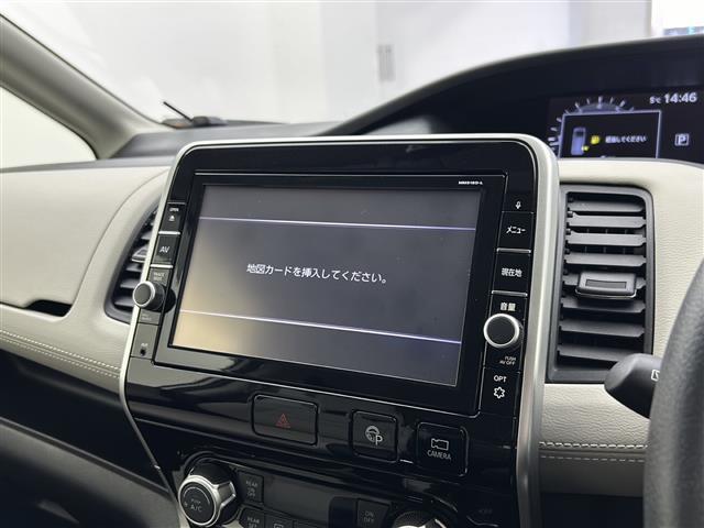 セレナ ライダー　オーテック　３０ｔｈ　ワンオーナー　純正９インチナビ：ＭＭ５１６Ｄ－Ｌ　Ｂｌｕｅｔｏｏｔｈ／フルセグＴＶ／ＣＤ／ＤＶＤ／ＡＭ／ＦＭ／ＨＤＭＩ　全方位カメラ　プロパイロット　フリップダウンモニター　スマートルームミラー（10枚目）