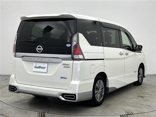 セレナ ライダー　オーテック　３０ｔｈ　ワンオーナー　純正９インチナビ：ＭＭ５１６Ｄ－Ｌ　Ｂｌｕｅｔｏｏｔｈ／フルセグＴＶ／ＣＤ／ＤＶＤ／ＡＭ／ＦＭ／ＨＤＭＩ　全方位カメラ　プロパイロット　フリップダウンモニター　スマートルームミラー（35枚目）