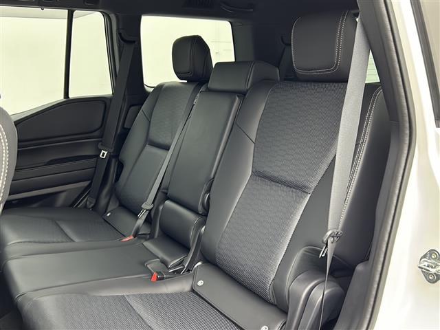 ランドクルーザー２５０ ＶＸ　丸目ヘッドライト（標準車内積込）純正１２．３インチディスプレイオーディオ（フルセグ／ＢＴ／ＨＤＭＩ／Ｍｉｒａｃａｓｔ）全方位カメラ　デジタルインナーミラー　ＥＴＣ２．０　サンルーフ（25枚目）