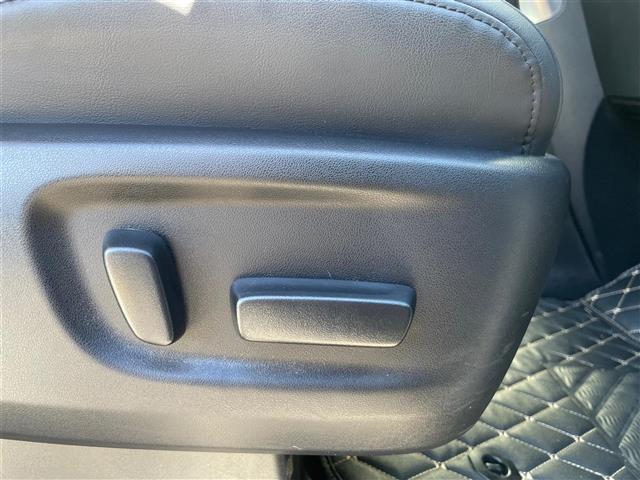 アルファード ２．５Ｓ　Ｃパッケージ　純正９．８インチナビ　フルセグＴＶ　バックモニター　１２．１インチ後席モニター　サンルーフ　ＢＳＭ　デジタルインナーミラー　電動リアゲート　パワーシート　エアシートヒーター　　ＥＴＣ　三眼ＬＥＤ（34枚目）