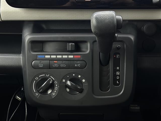 モコ Ｓ　アイドリングストップ　ナビ：ＡＶＮ１１２Ｍ　ＵＳＢ／ワンセグＴＶ／ラジオ／ＣＤ　バックカメラ　スペアキー×１　社外１４インチアルミホイール　電動格納ミラー　アイドリングストップ　フロアマット　ヘッドライトレベライザー（10枚目）