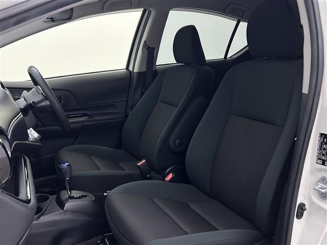 アクア Ｓスタイルブラック　ストラーダナビ　バックカメラ　フルセグテレビ　ＣＤ　ＤＶＤ　ＥＴＣ　Ｂｌｕｅｔｏｏｔｈ　シートヒーター　純正フロアマット　モデリスタアルミホイール　純正オプションフルエアロ　衝突軽減ブレーキ（25枚目）