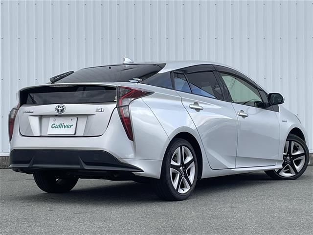 プリウス Ｓツーリングセレクション　トヨタセーフティセンス　純正ナビ（ＮＳＺＴ－Ｗ６６Ｔ）　バックカメラ　黒革シート　シートヒーター　ＬＥＤオートライト　フォグランプ　レーダークルーズコントロール　フルセグＴＶ　ＨＤＭＩ　ブルートゥース（35枚目）