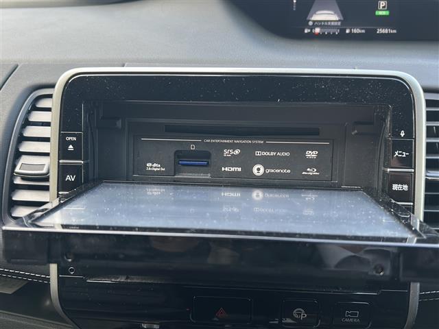 セレナ ハイウェイスター　Ｖセレクション　ワンオーナー・純ナビ・フルセグＴＶ・ＢＴ　Ａｕｄｉｏ・ＣＤ・ＤＶＤ・フリップダウンモニター・レーダークルーズコントロール・バックカメラ・アラウンドビューモニター・両側パワースライドドア・プロパイロット（6枚目）