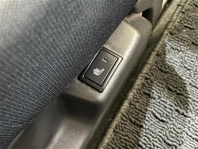 クロスビー ＨＹＢＲＩＤ　ＭＺ　４ＷＤ　ターボ　全方位モニター　デュアルセンサーブレーキサポート　クルーズコントロール　リヤパーキングセンサー　シートヒーター　ヒルディセントコントロール　ＬＥＤヘッドライト（6枚目）