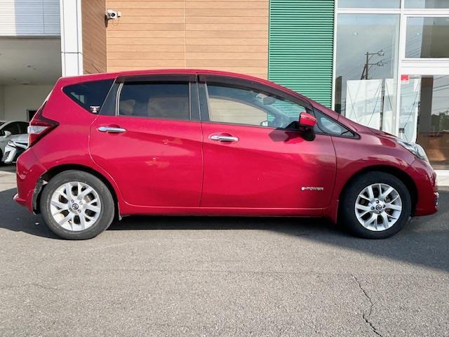 ノート e-パワー メダリスト ワンオーナー 純正ナビ(FM AM フルセグTV Bluetooth DVD SD Blu-ray) 全方位カメラ バックカメラ クルーズコントロール ドライブレコーダー ワイドミラー ETC(9枚目)