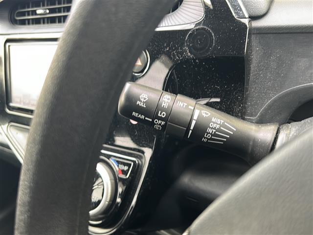 ������тm���C�P���̃K���o�[�����炱���ł��鍂������I���Q�O�Q�O�N�P���@�i���j���{�\����������������ׁi�������ÎԔ���s��̑�蔃����Ǝ҂�ΏۂƂ����u���Î����Ԕ���䐔�m���D�P�����v���j