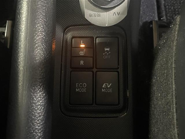 �K���X�R�[�e�B���O�A�i�r�Q�[�V�����A�d�s�b�ȂǁA���̑��̃p�[�c�̎��t�������ς���̂����k�������Ă���܂��I�I�N���}�̂��Ɖ��ł����C�����������I