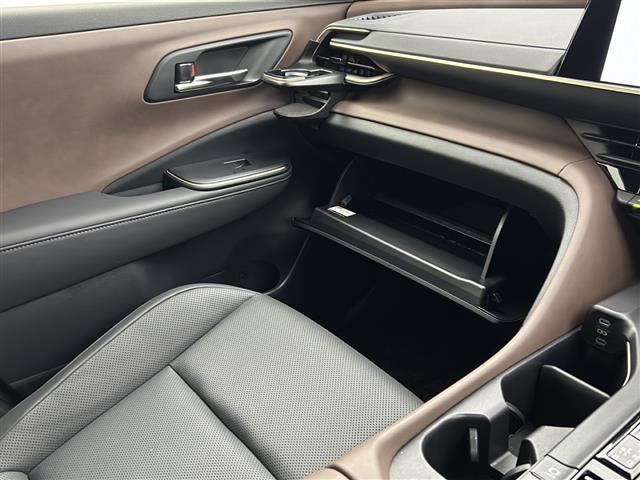 �����̓x�̓K���o�[�̍݌ɂ����������܂��āA�L��������܂��B�K���o�[�O���[�v�̍݌ɂ�̔����Ă���܂��I