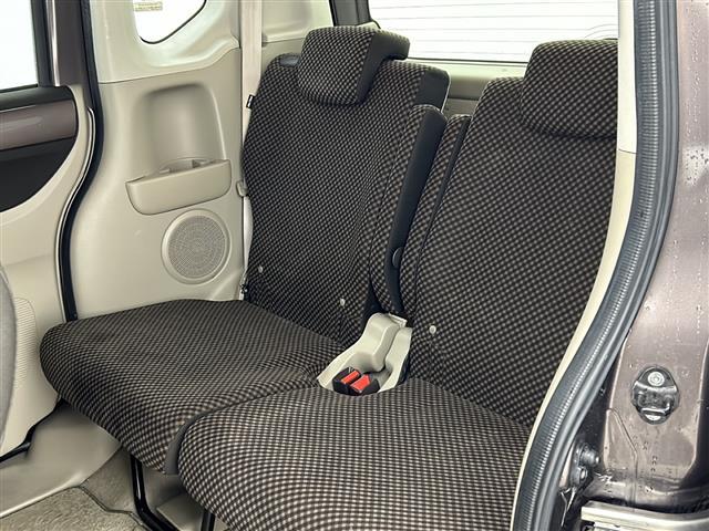 Ｎ－ＢＯＸ Ｇ・Ｌパッケージ　純正ナビ　バックカメラ　両側スライドドア　衝突軽減システム　横滑り防止　ＥＴＣ　純正アルミホイール夏タイヤ積み込み　ヘッドライトレベライザー　スマートキー　プッシュスタート　電動格納ミラー　禁煙車（24枚目）