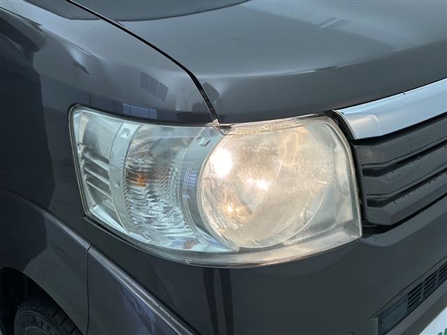 Ｎ－ＢＯＸ Ｇ・Ｌパッケージ　純正ナビ　バックカメラ　両側スライドドア　衝突軽減システム　横滑り防止　ＥＴＣ　純正アルミホイール夏タイヤ積み込み　ヘッドライトレベライザー　スマートキー　プッシュスタート　電動格納ミラー　禁煙車（27枚目）