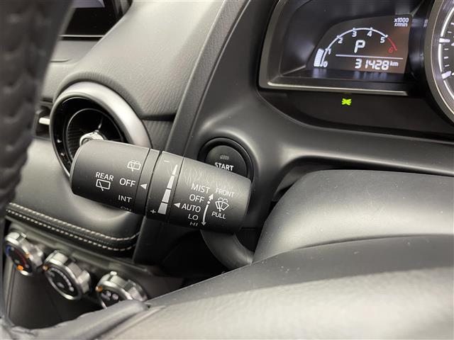 ������тm���C�P���̃K���o�[�����炱���ł��鍂������I���Q�O�Q�O�N�P���@�i���j���{�\����������������ׁi�������ÎԔ���s��̑�蔃����Ǝ҂�ΏۂƂ����u���Î����Ԕ���䐔�m���D�P�����v���j