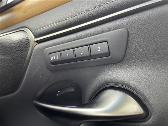 ������тm���C�P���̃K���o�[�����炱���ł��鍂������I���Q�O�Q�O�N�P���@�i���j���{�\����������������ׁi�������ÎԔ���s��̑�蔃����Ǝ҂�ΏۂƂ����u���Î����Ԕ���䐔�m���D�P�����v���j