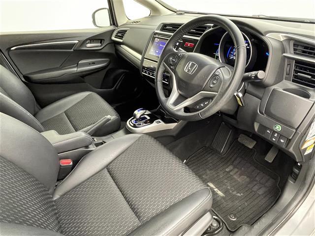 ���ŐV�i�r�i�t���Z�O�E�����Z�O�E�c�u�c�Đ��j�����ē��B�J���b�c�F���A�E�A���p�C���E�C�N���v�X�̃i�r���戵���Ă���o�b�N�J�����i�o�b�N���j�^�[�j��ȃ��j�^�[�i�t���b�v�_�E�����j�^�[�j�̎�t���\�ł��B