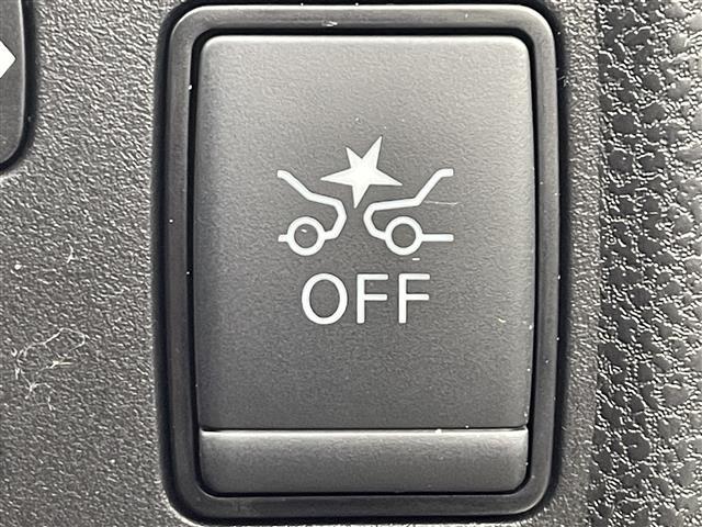 ノート ｅ－パワーニスモ　Ｓ　純正ナビ　全方位カメラ　衝突軽減システム　デジタルインナーミラー　アダプティブクルーズコントロール　レーンアシスト　横滑り防止　ＥＴＣ　ドライブレコーダー　スマートキー　プッシュスタート　禁煙車（13枚目）