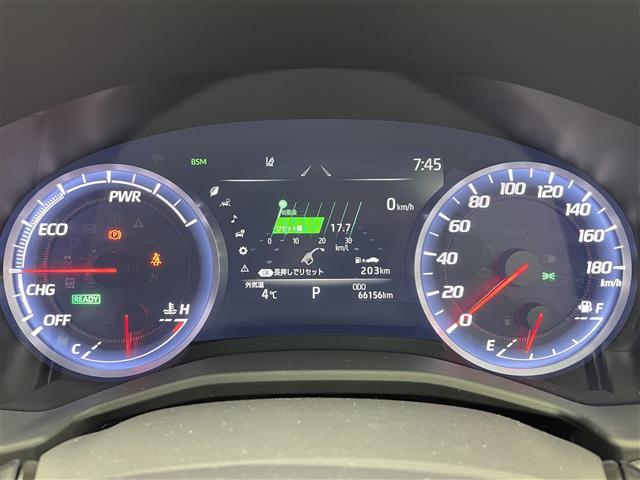 クラウンハイブリッド Ｓ　スポーツスタイル　純正ナビ　バックカメラ　衝突軽減　アダプティブクルーズコントロール　ＢＳＭ　レーンアシスト　障害物センサー　メモリー機能付きパワーシート　アダプティブヘッドライト　プッシュスタート　禁煙車（12枚目）