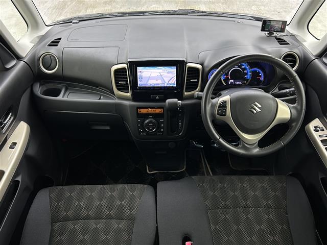 スペーシアカスタム Jスタイル レーダーブレーキサポート 両側パワースライドドア ケンウッドナビ フルセグTV 運転席/助手席シートヒーター HIDヘッドライト フォグランプ 純正アルミホイール フルオートエアコン スマートキー(2枚目)