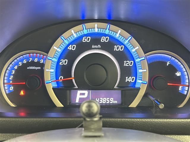 スペーシアカスタム Jスタイル レーダーブレーキサポート 両側パワースライドドア ケンウッドナビ フルセグTV 運転席/助手席シートヒーター HIDヘッドライト フォグランプ 純正アルミホイール フルオートエアコン スマートキー(6枚目)