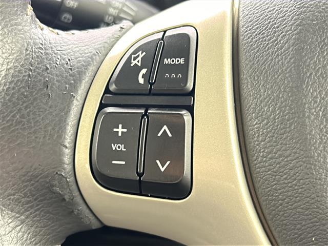 スペーシアカスタム Jスタイル レーダーブレーキサポート 両側パワースライドドア ケンウッドナビ フルセグTV 運転席/助手席シートヒーター HIDヘッドライト フォグランプ 純正アルミホイール フルオートエアコン スマートキー(7枚目)