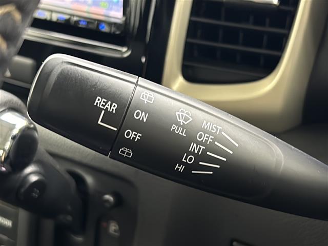 スペーシアカスタム Jスタイル レーダーブレーキサポート 両側パワースライドドア ケンウッドナビ フルセグTV 運転席/助手席シートヒーター HIDヘッドライト フォグランプ 純正アルミホイール フルオートエアコン スマートキー(9枚目)