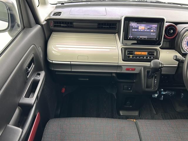 スペーシア ハイブリッドX デュアルセンサーブレーキサポート 2トーンルーフパッケージ 両側パワースライドドア 純正ナビ 学区モニター シートヒーター リアパーキングセンサー フルオートエアコン フルセグTV 禁煙車(10枚目)