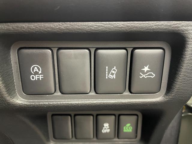 デリカＤ：５ Ｇ　パワーパッケージ　純正１０型ナビ　全周囲カメラ　パワーバックドア　アダプティブクルーズ　シートヒーター　ＢＳＭ　パワーシート　衝突被害軽減ブレーキ　車線逸脱警報　オートハイビーム　ＬＥＤヘッドライト　禁煙車（8枚目）