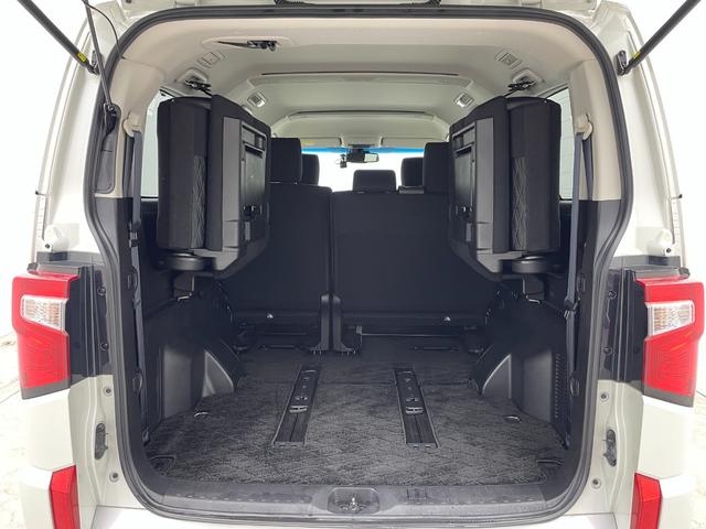 デリカＤ：５ Ｇ　パワーパッケージ　純正１０型ナビ　全周囲カメラ　パワーバックドア　アダプティブクルーズ　シートヒーター　ＢＳＭ　パワーシート　衝突被害軽減ブレーキ　車線逸脱警報　オートハイビーム　ＬＥＤヘッドライト　禁煙車（38枚目）